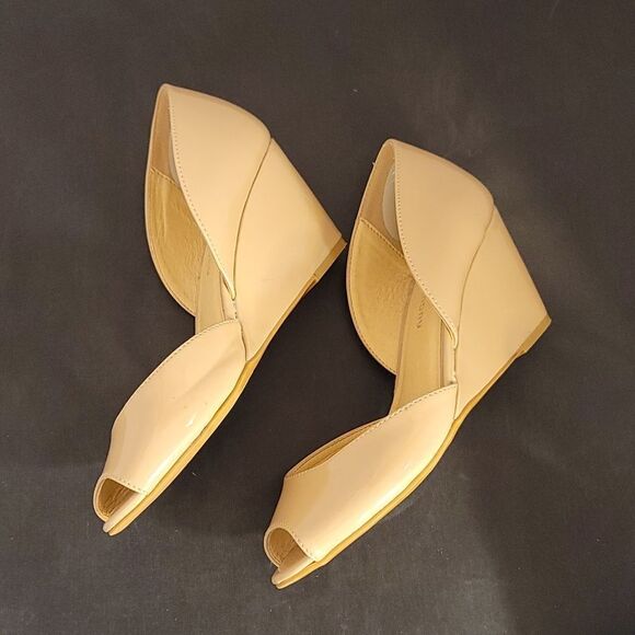 CL BY LAUNDRY PEEP TOE D'ORSAY WEDGE SANDAL - Picture 10 of 15